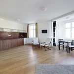 Foster Vandrarhem
