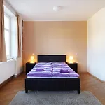Foster Albergue